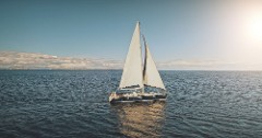 Catamaran, voilier, bateau sans permis : comment les Français naviguent-ils ?