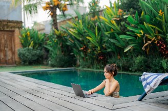 Bleisure : le recul de la frontière entre vacances et travail